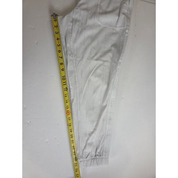 ATHLETA Farallon Jogger Pants in Birch Grey Size 14 Cotton Drawstring - Picture 2 of 8